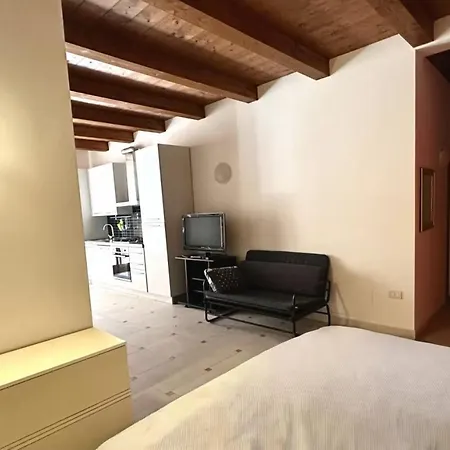 Sirolo, Nuovo Monolocale Nel Cuore Del Paese -s117 *