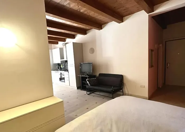 Sirolo, Nuovo Monolocale Nel Cuore Del Paese -s117 *