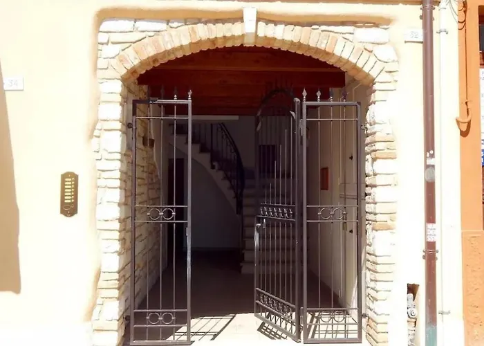 Sirolo, Nuovo Monolocale Nel Cuore Del Paese -s117 * Sirolo